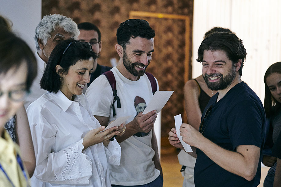 포토 갤러리 이미지