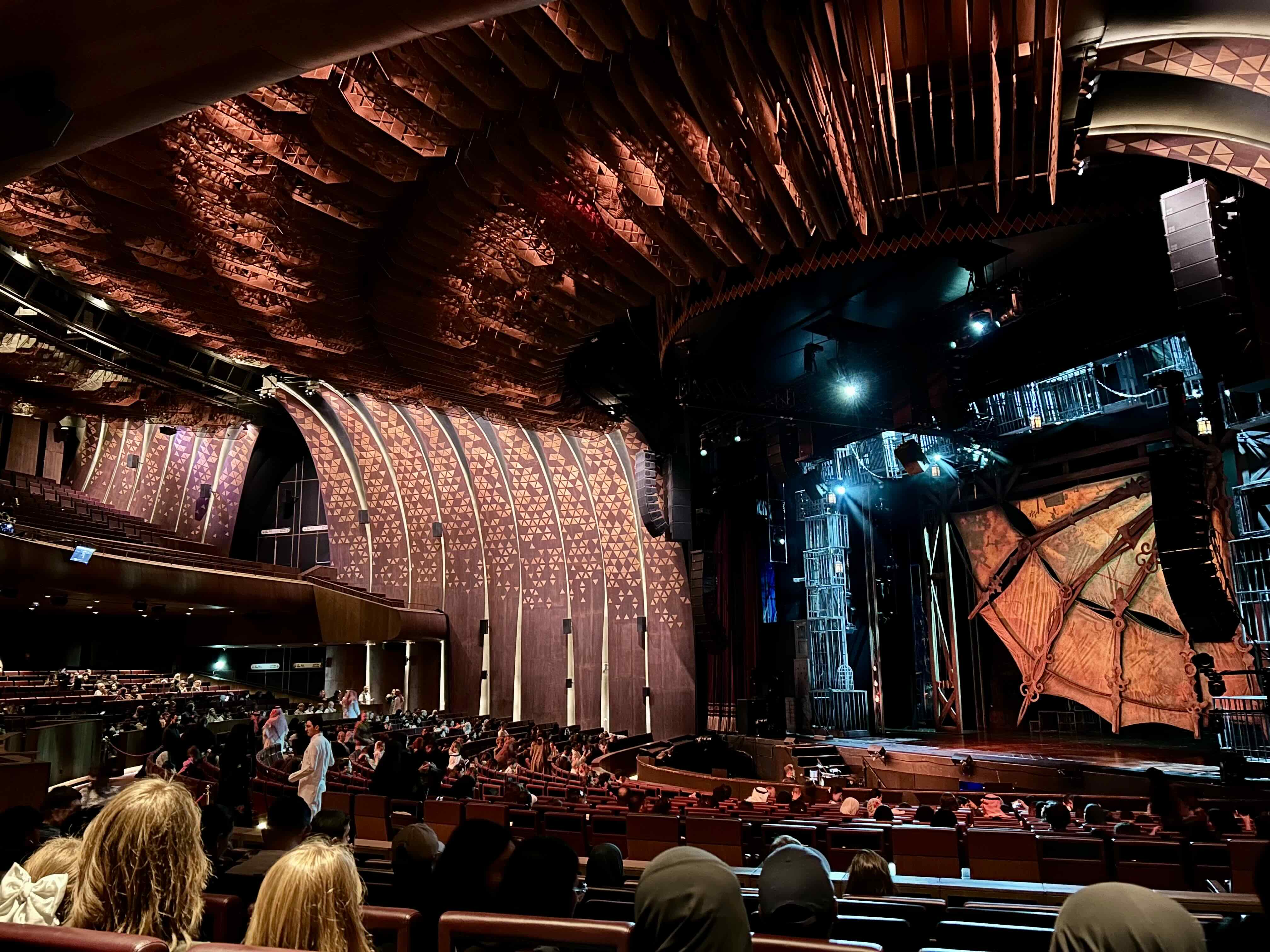공연장 내부 전경