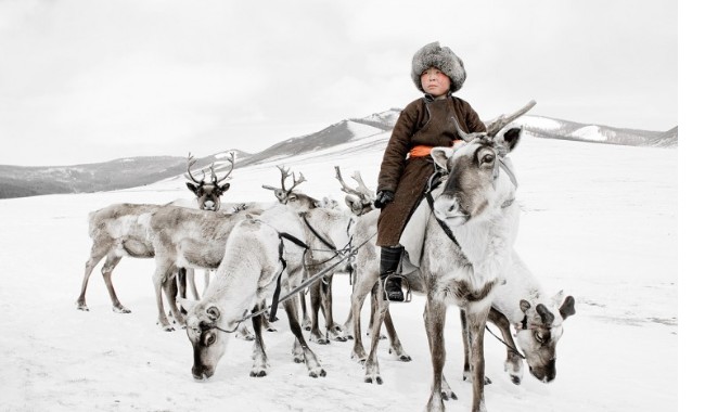 몽골의 북쪽 지방인 홉스골 아이막에서 사는 차탕(Dukha)족