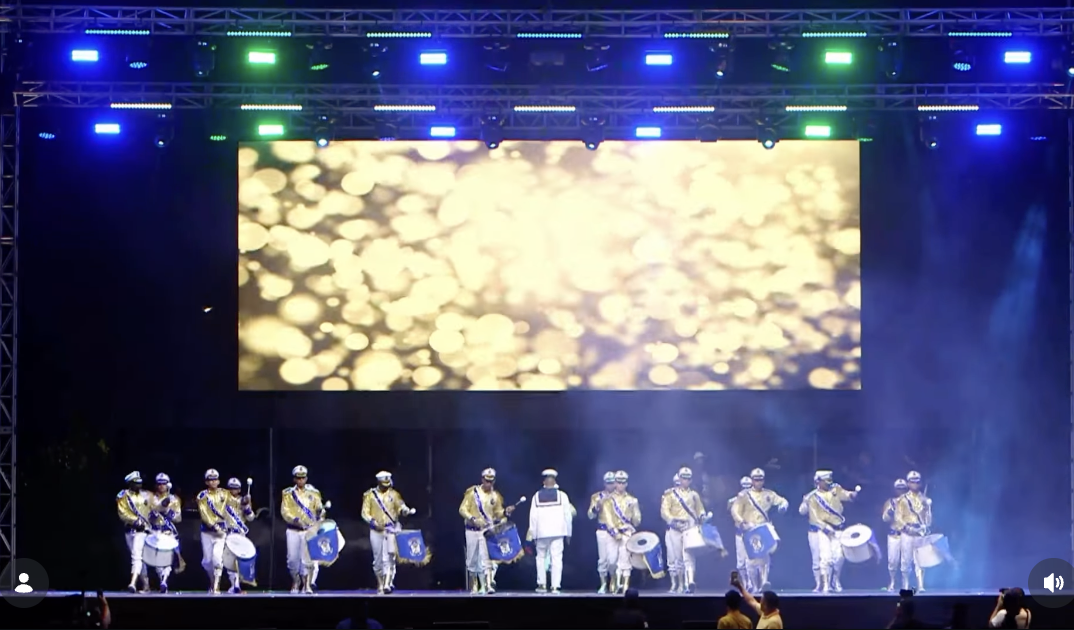 방탄소년단의 ‘ON’을 활용한 콜롬비아 해군의 공연