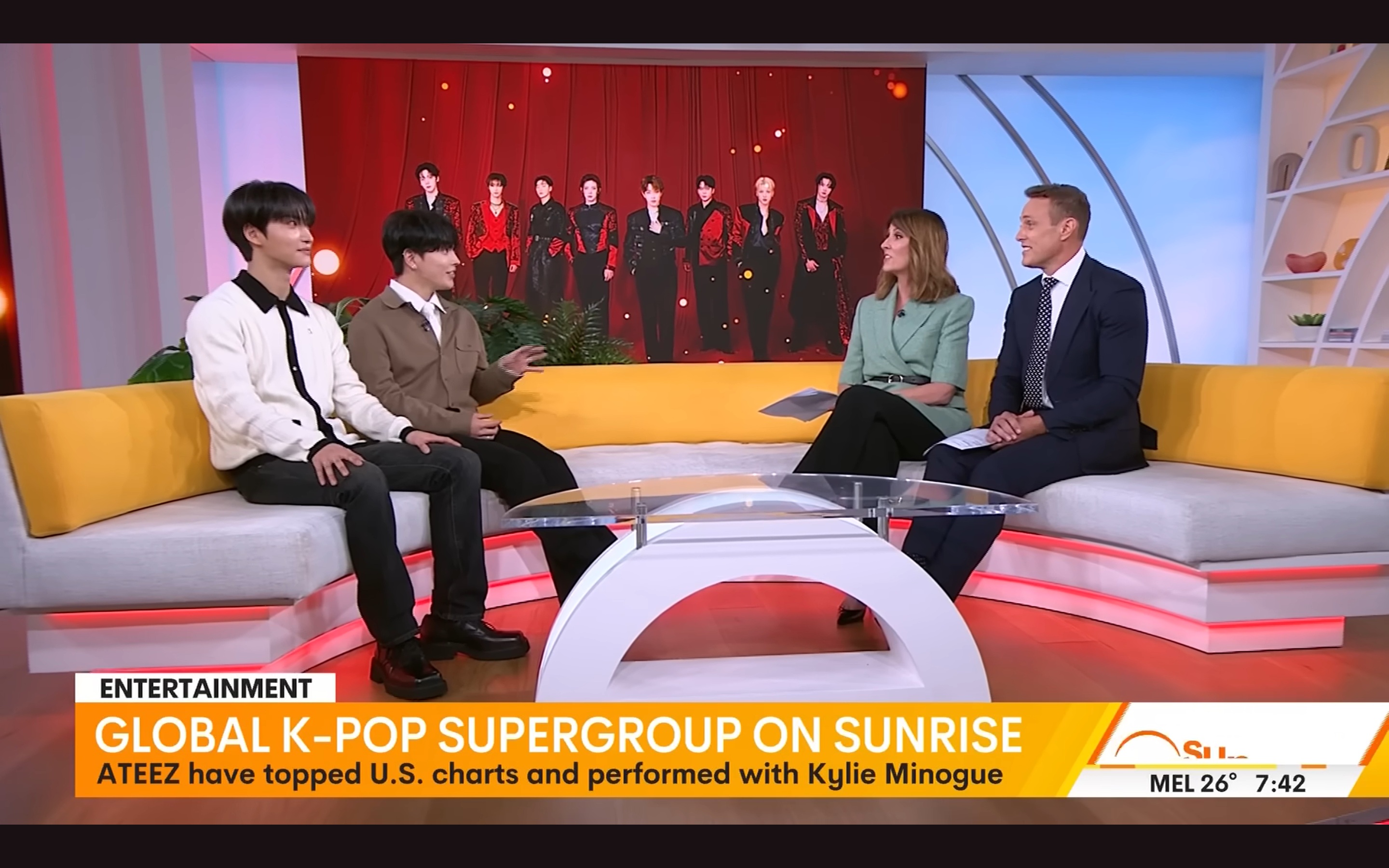 호주 인기 아침방송 채널 7의 '선라이즈(Sunrise)'에 출연한 그룹 에이티즈의 멤버들