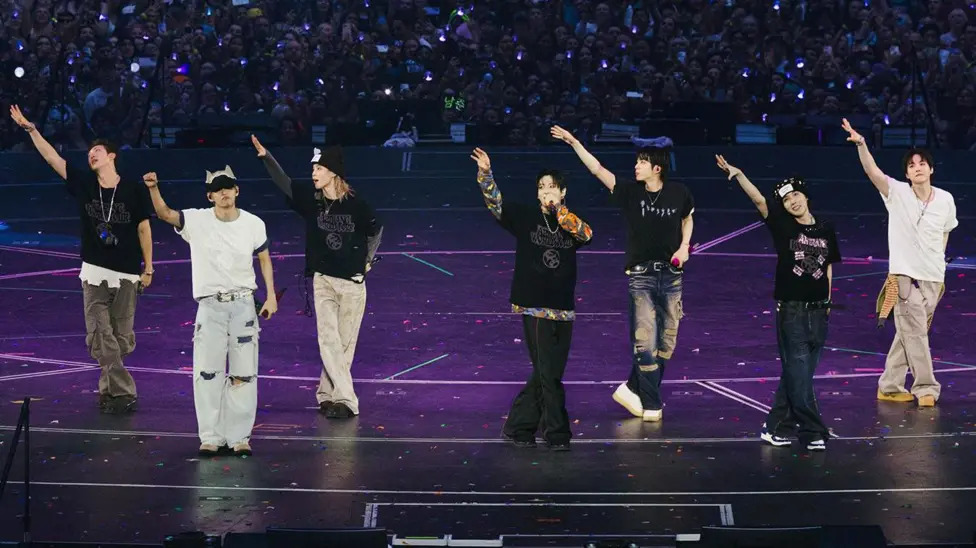영국 주요 언론들은 7년 만에 돌아온 방탄소년단(BTS) 런던 콘서트를 대대적으로 보도했다
