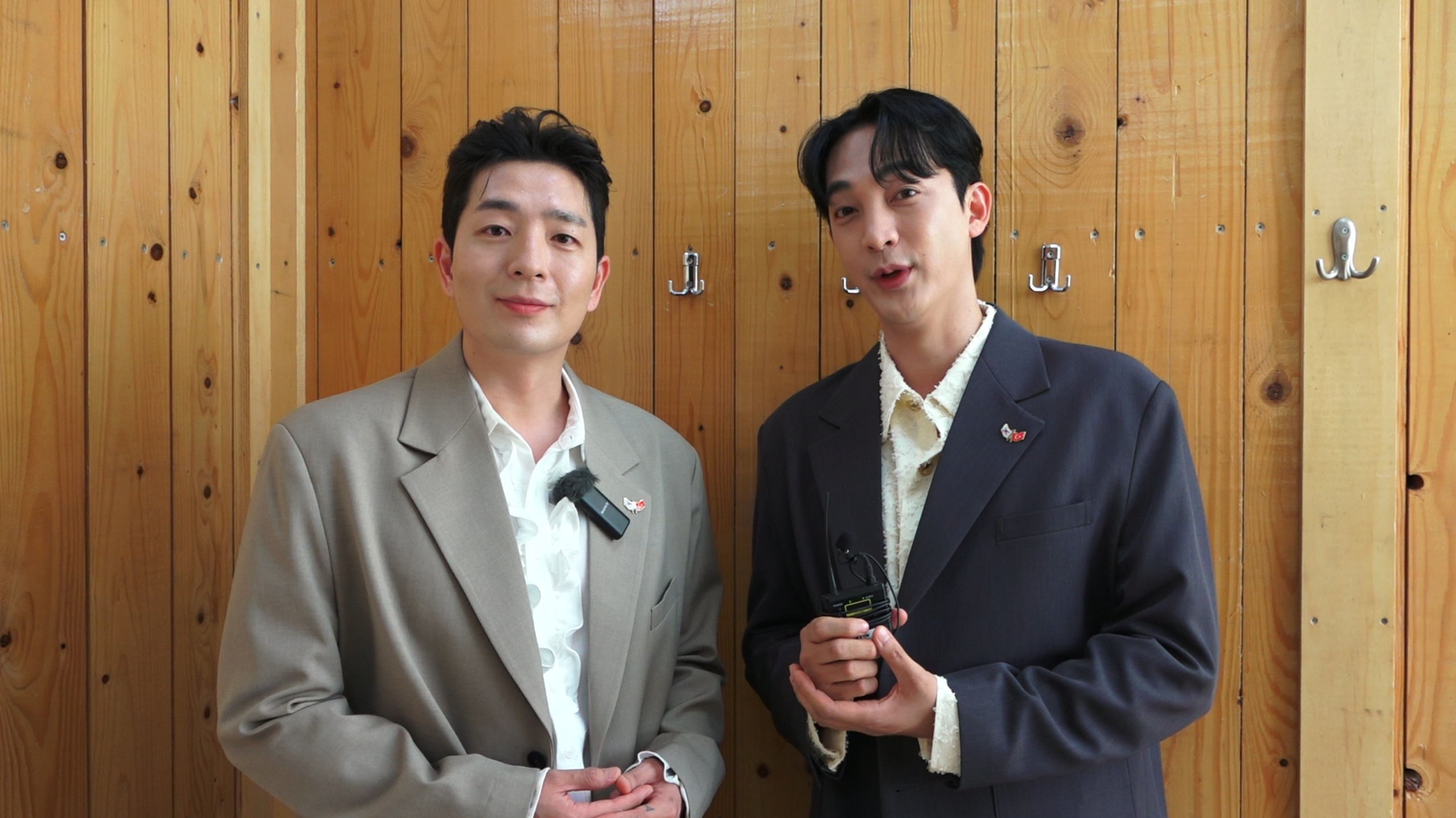 공연 후 가진 훈두 인터뷰