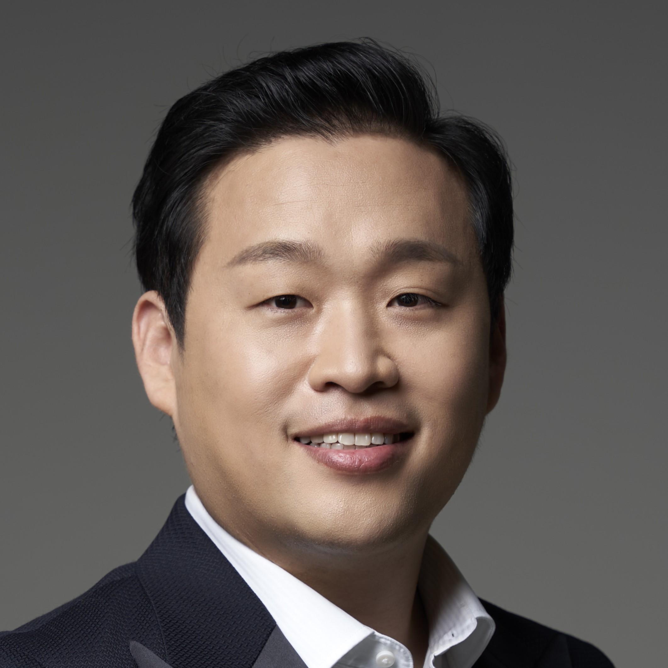 푸치니 ‘서부의 아가씨’의 딕 존슨 역으로 출연하는 테너 백석종