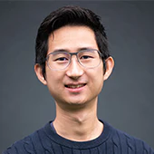 라이언 호 연사 사진